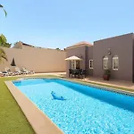Jacaranda فيلة *