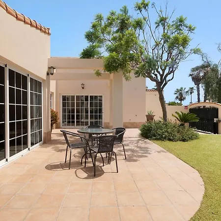 Вилла Jacaranda *